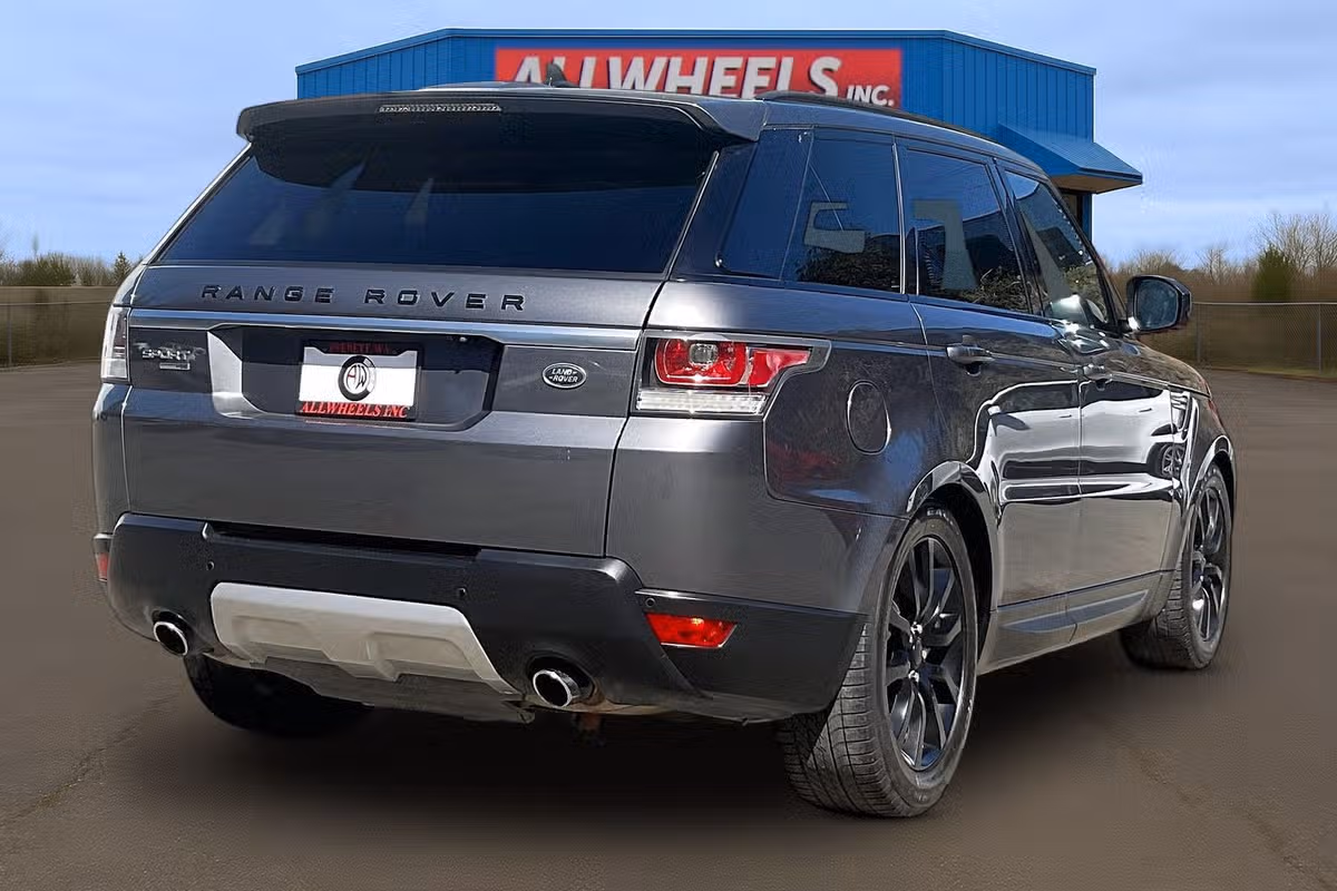 2016 Land Rover Range Rover Sport HSE Image 11