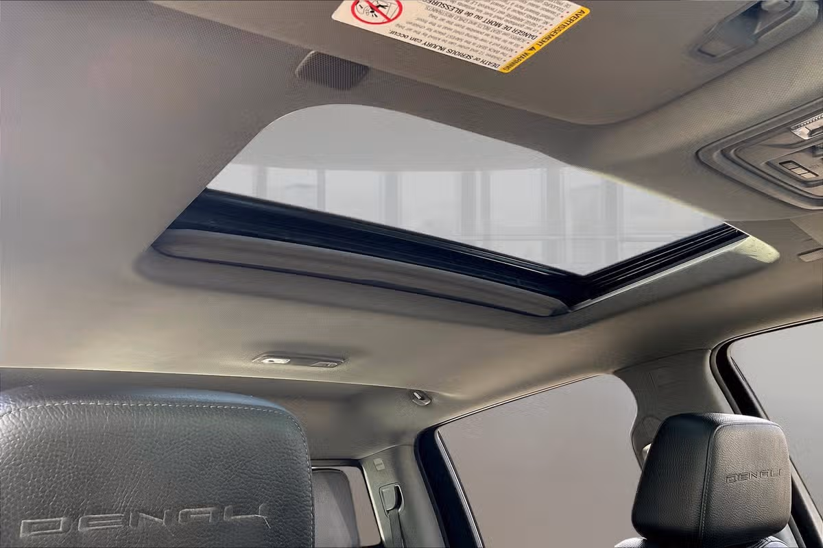 2020 GMC Sierra 2500HD Denali Image 27