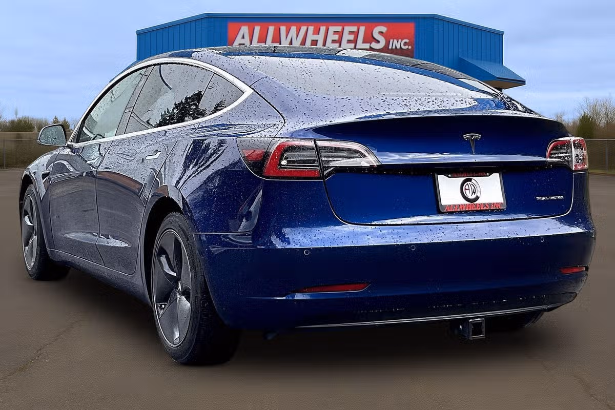 2019 TESLA MODEL 3 LONG RANGE Image 2