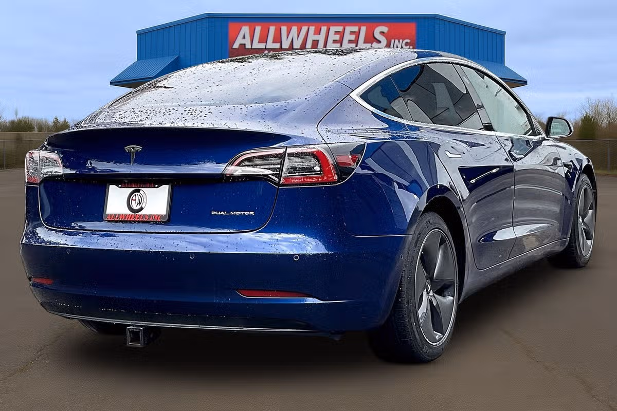 2019 TESLA MODEL 3 LONG RANGE Image 11