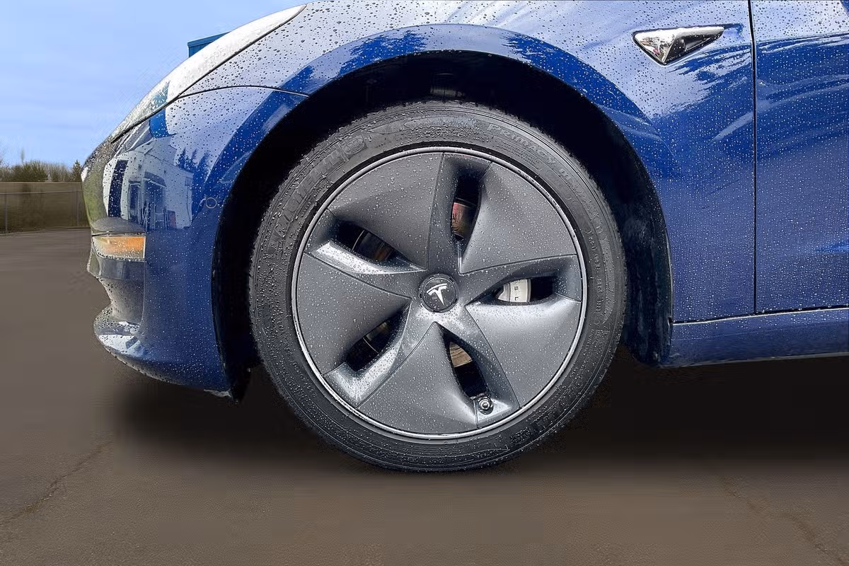 2019 TESLA MODEL 3 LONG RANGE Image 9