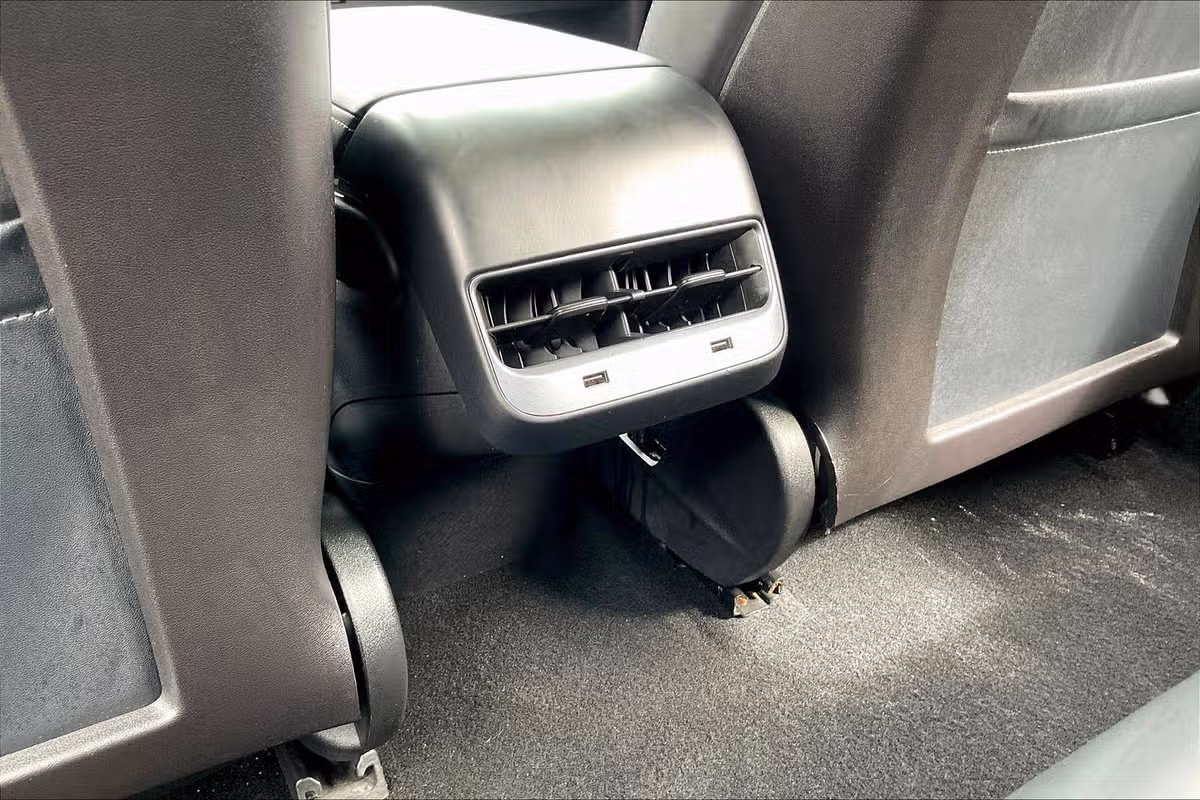 2019 TESLA MODEL 3 LONG RANGE Image 30