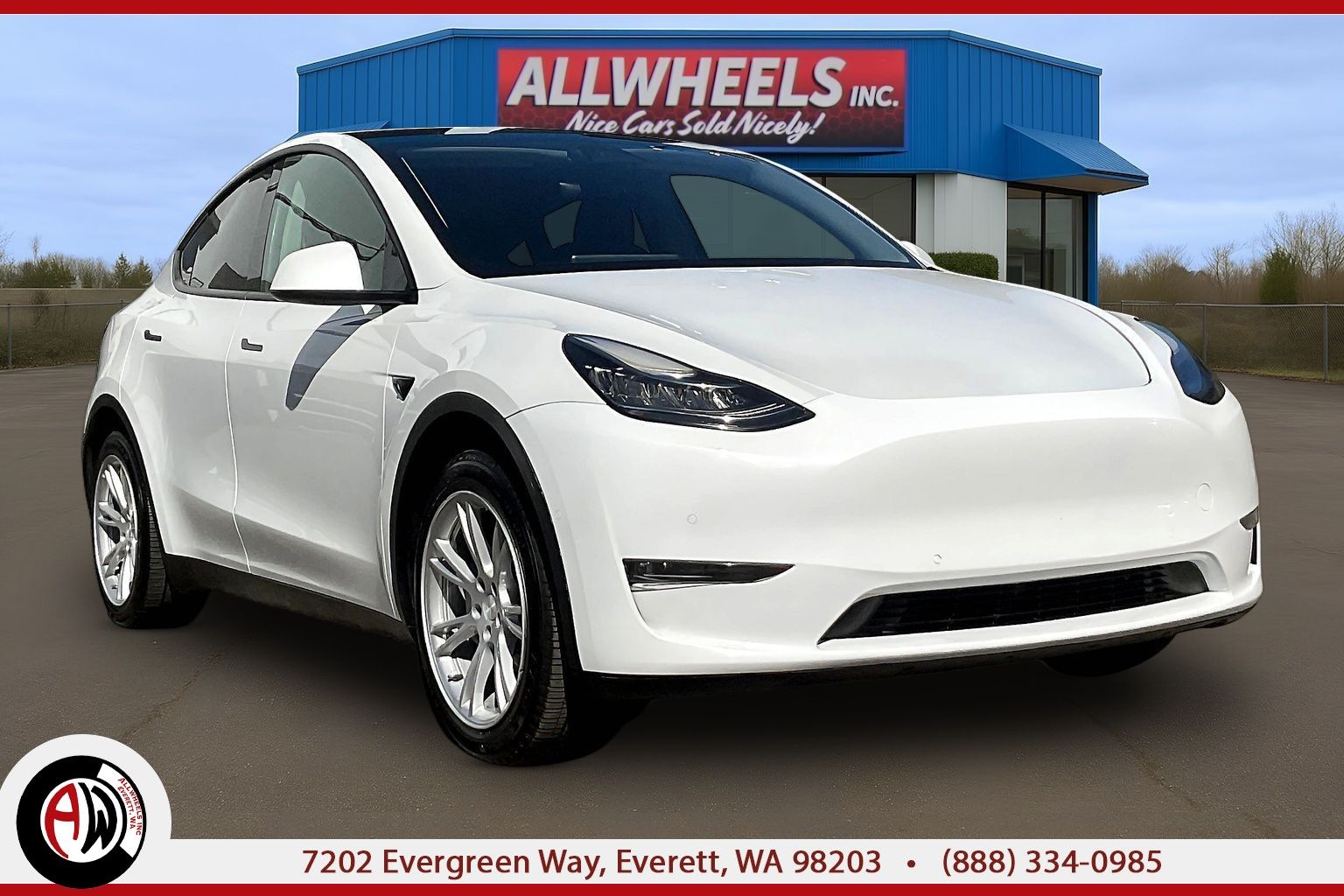 White 2022 Tesla Model Y Long Range AWD SUV / Crossover All-Wheel Drive Automatic