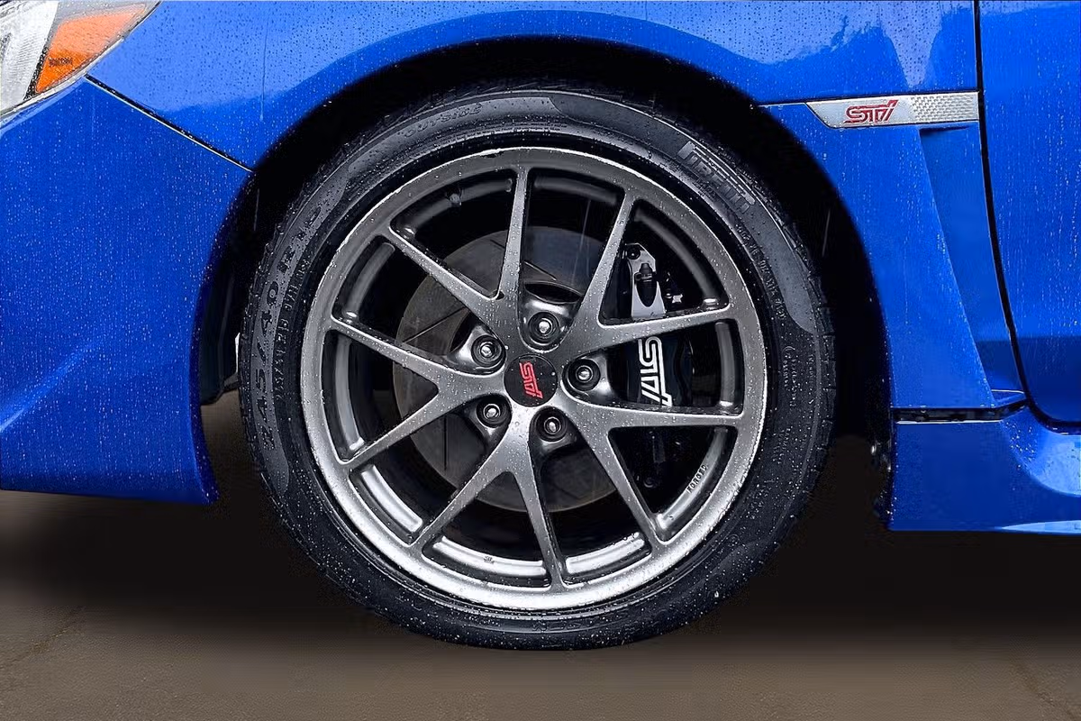 2016 Subaru WRX STI Limited Image 9