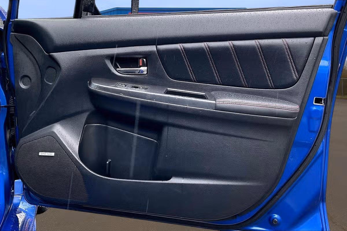 2016 Subaru WRX STI Limited Image 22