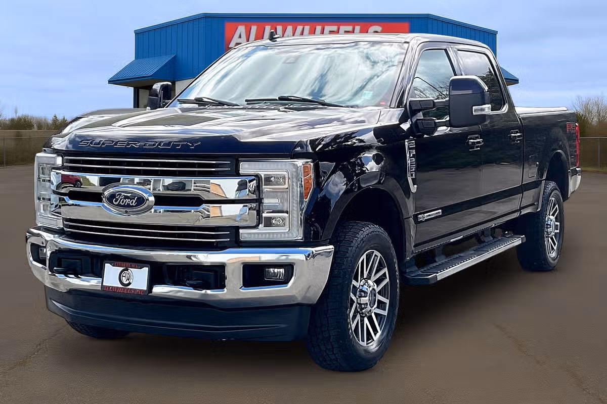 2019 Ford F-250 Super Duty Lariat Image 9