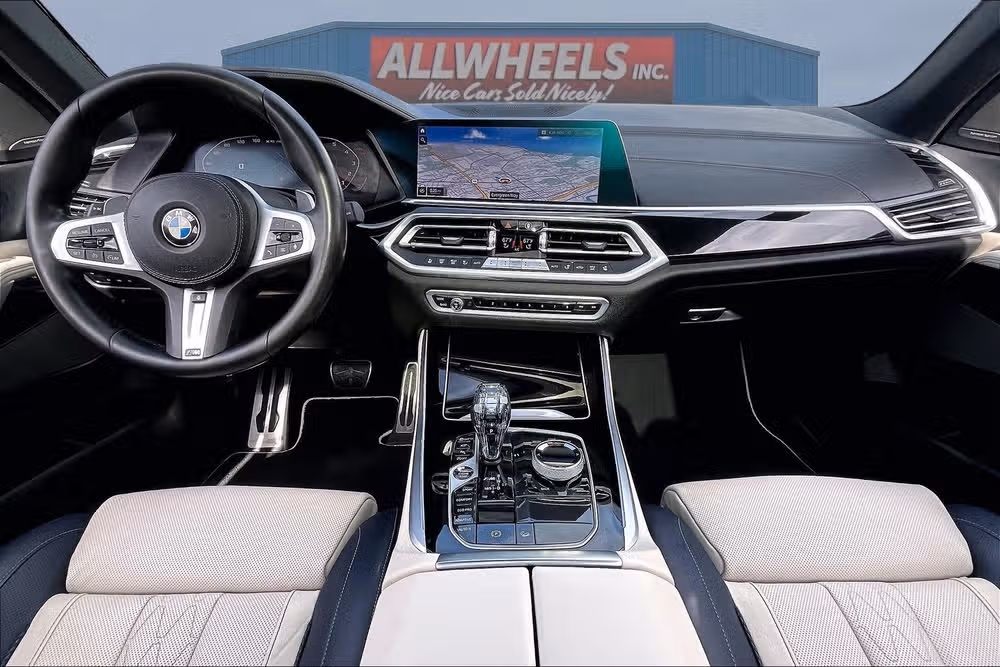 2020 BMW X5 M50i xDrive Image 15