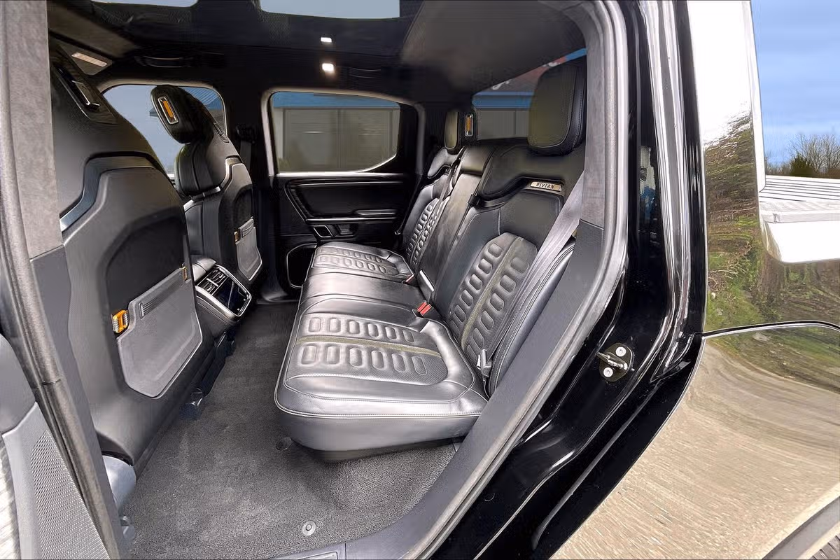 2022 Rivian R1T Adventure Image 24