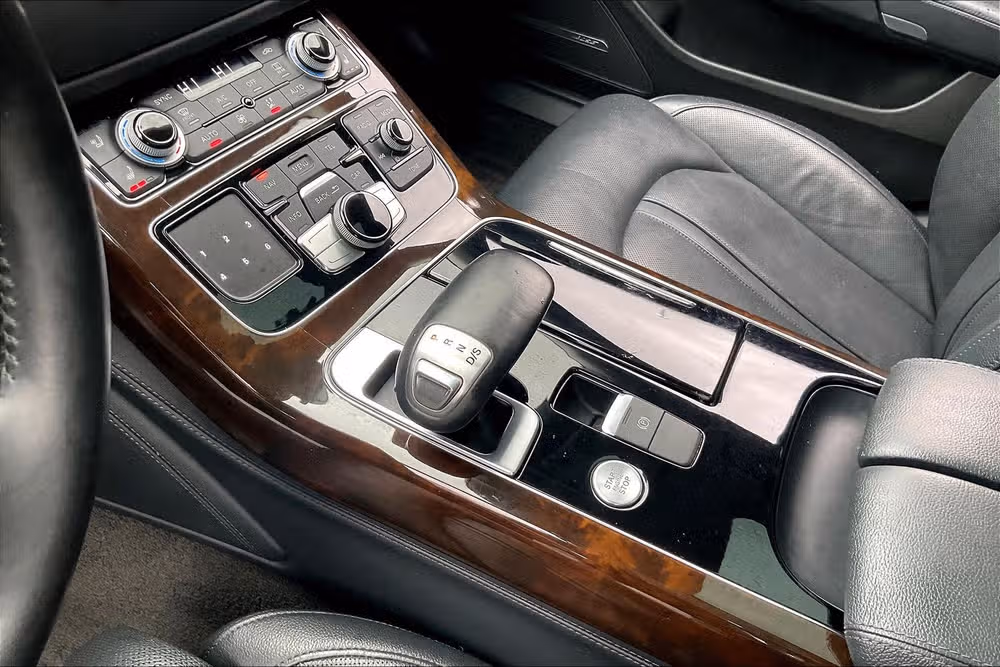 2015 Audi A8 L 3.0T quattro Image 13