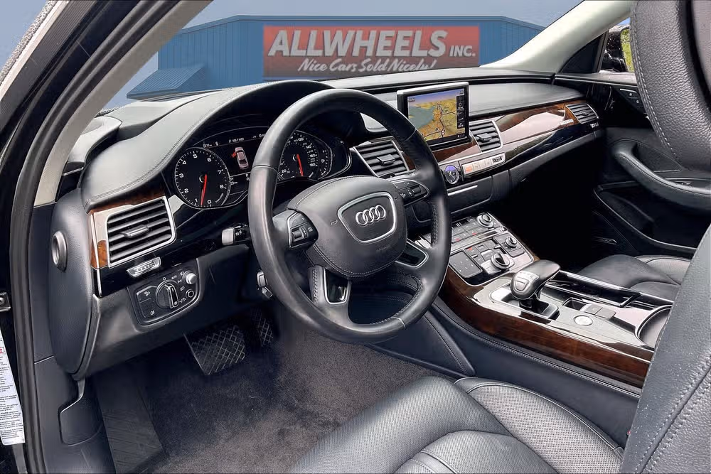 2015 Audi A8 L 3.0T quattro Image 12