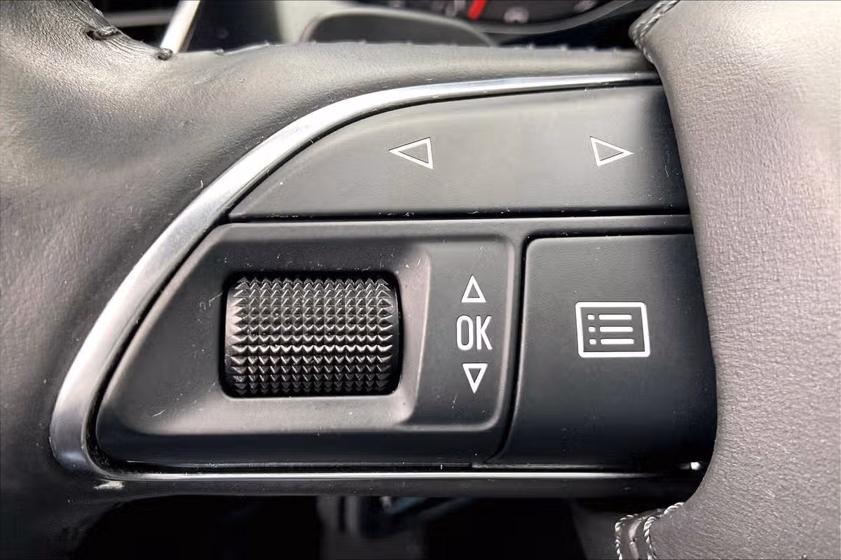 2015 Audi A8 L 3.0T quattro Image 16