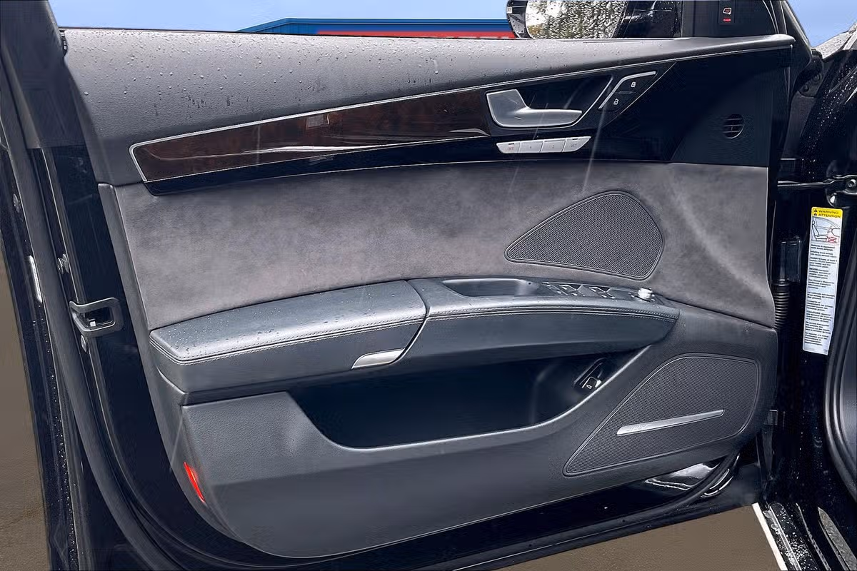 2015 Audi A8 L 3.0T quattro Image 21