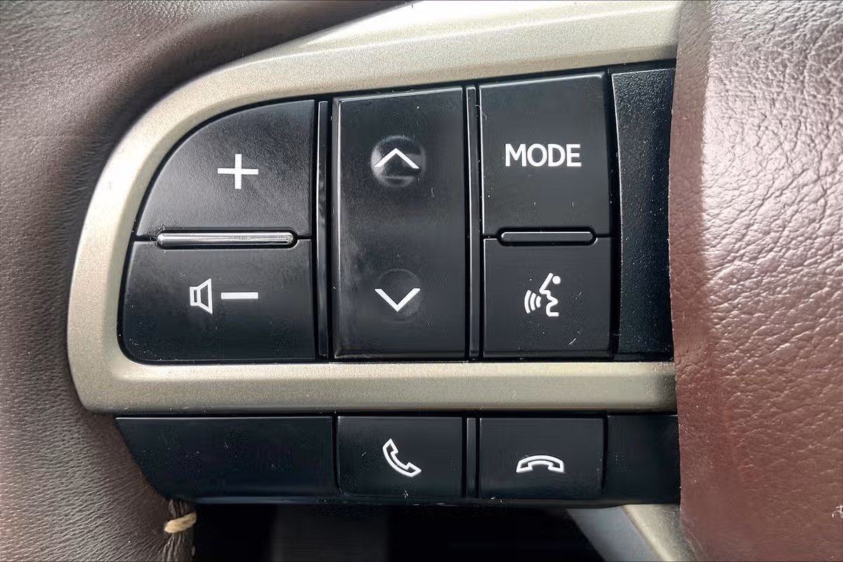 2017 Lexus RX 350 Base Image 16