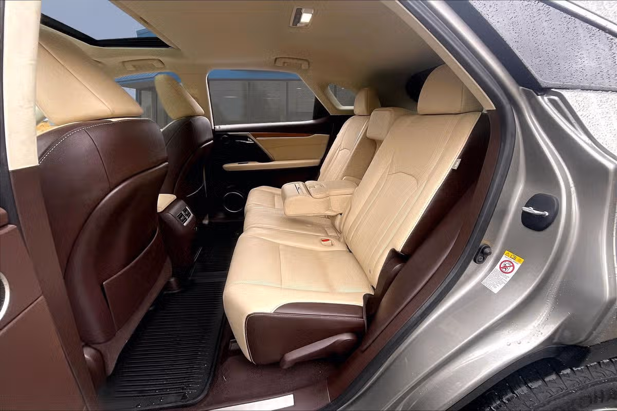 2017 Lexus RX 350 Base Image 24