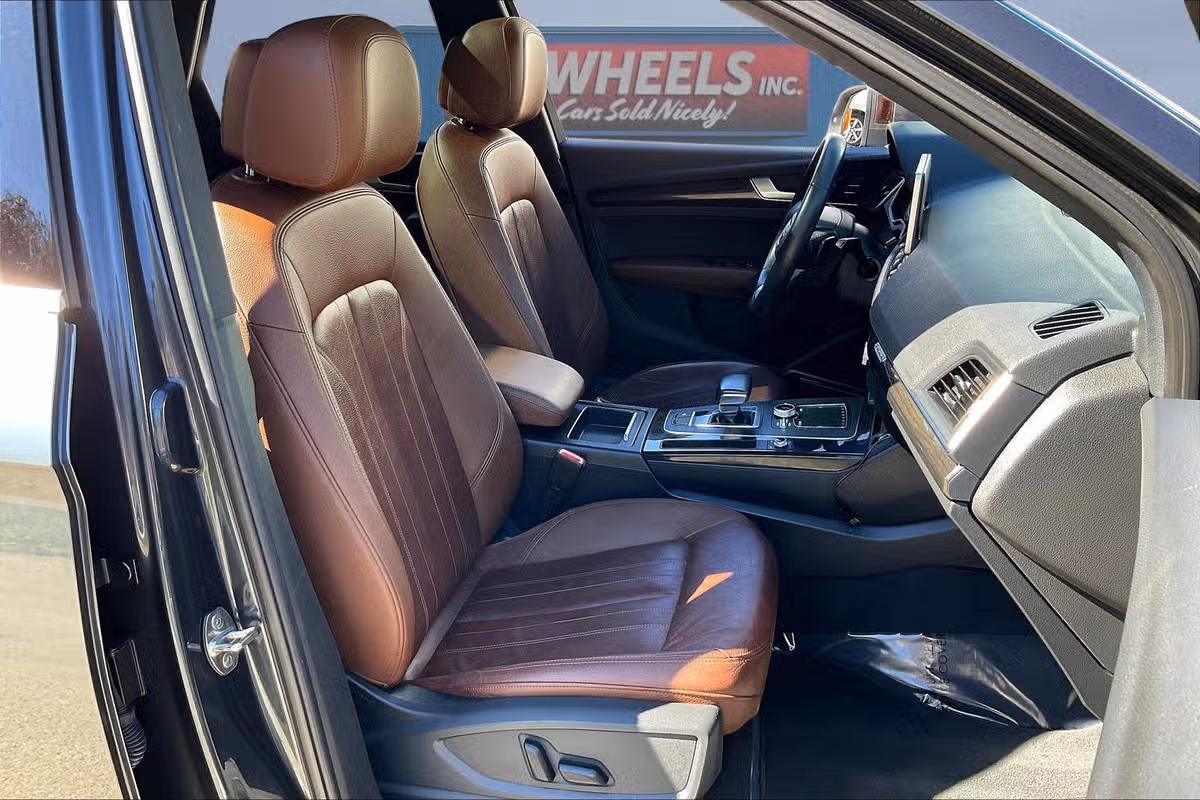 2018 Audi Q5 2.0T QUATTRO PREMIUM PLUS Image 7