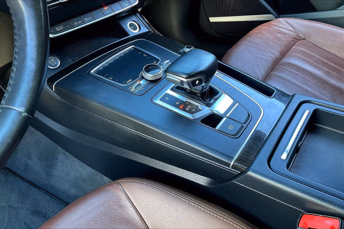 2018 Audi Q5 2.0T QUATTRO PREMIUM PLUS Image 13