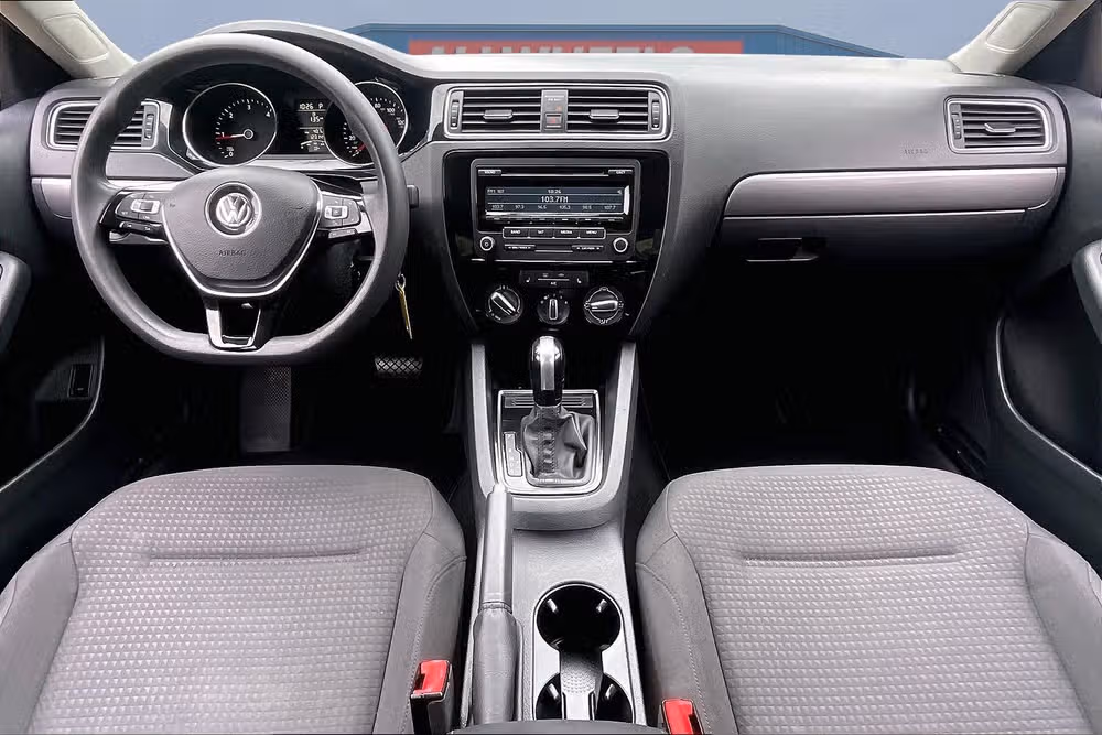 2015 Volkswagen Jetta TDI S Image 14