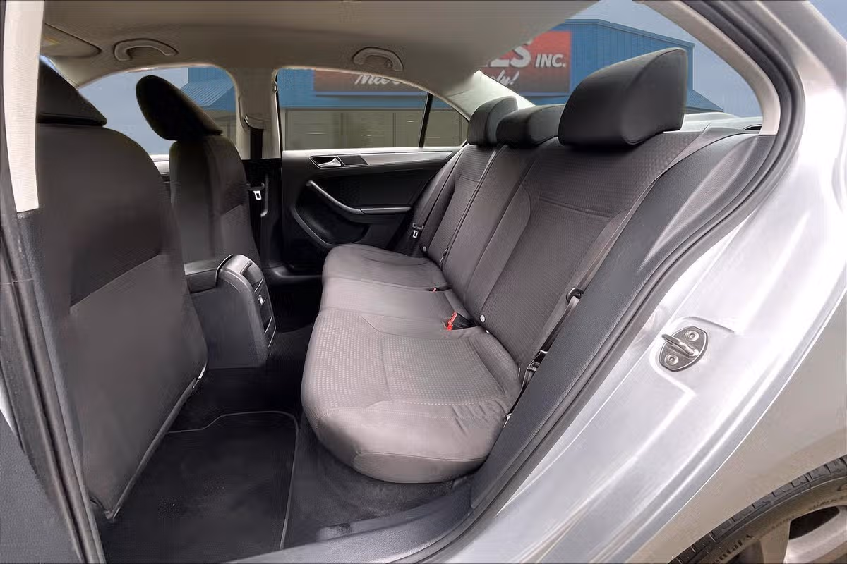 2015 Volkswagen Jetta TDI S Image 23