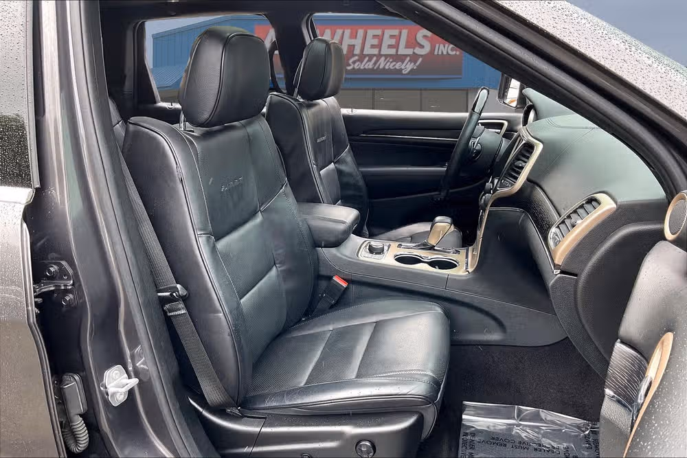 2016 Jeep Grand Cherokee Summit Image 7