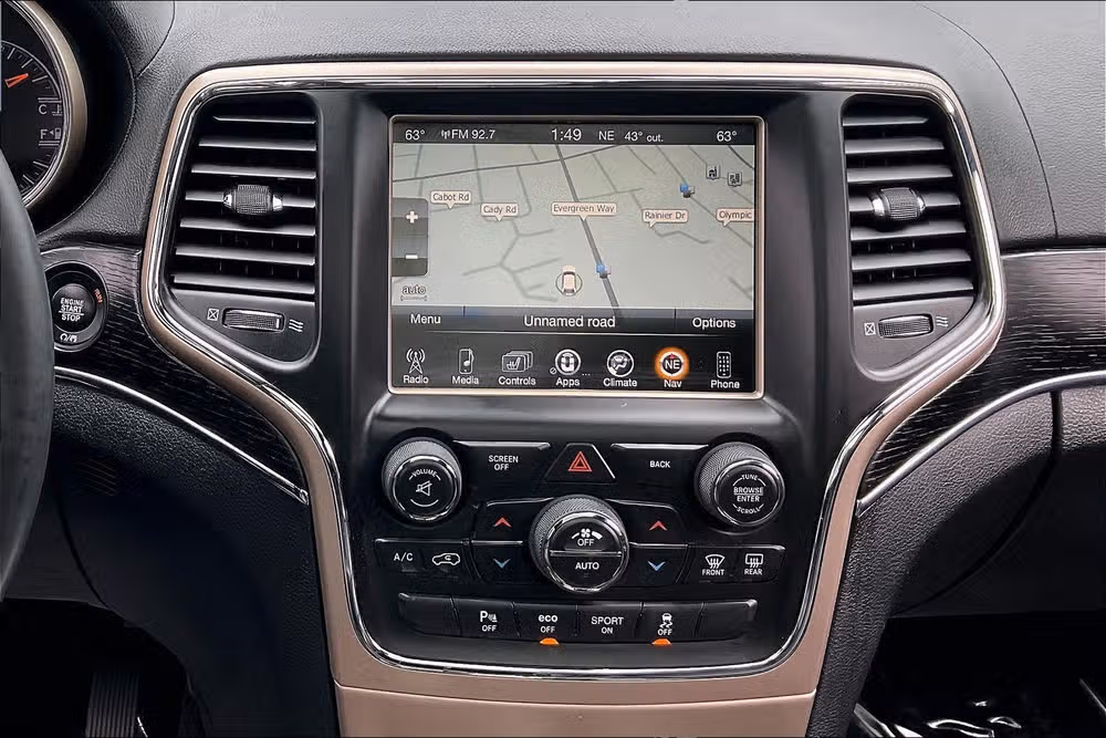2016 Jeep Grand Cherokee Summit Image 6