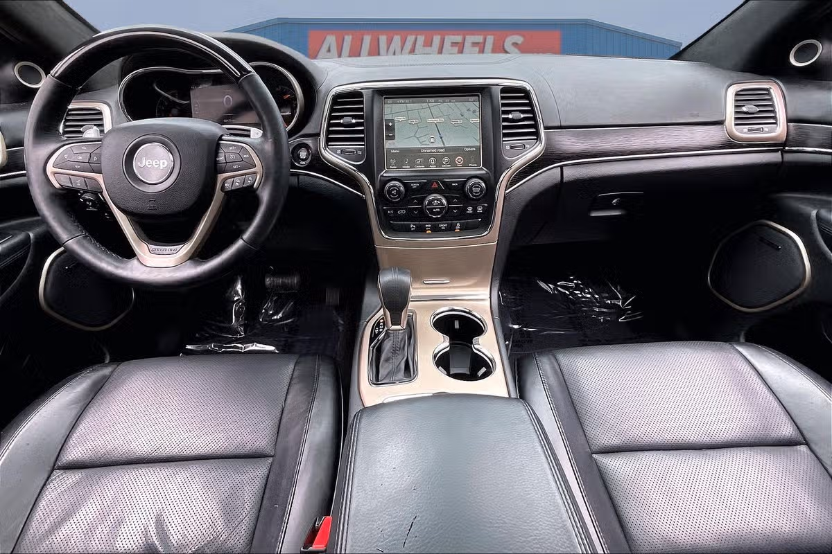 2016 Jeep Grand Cherokee Summit Image 14