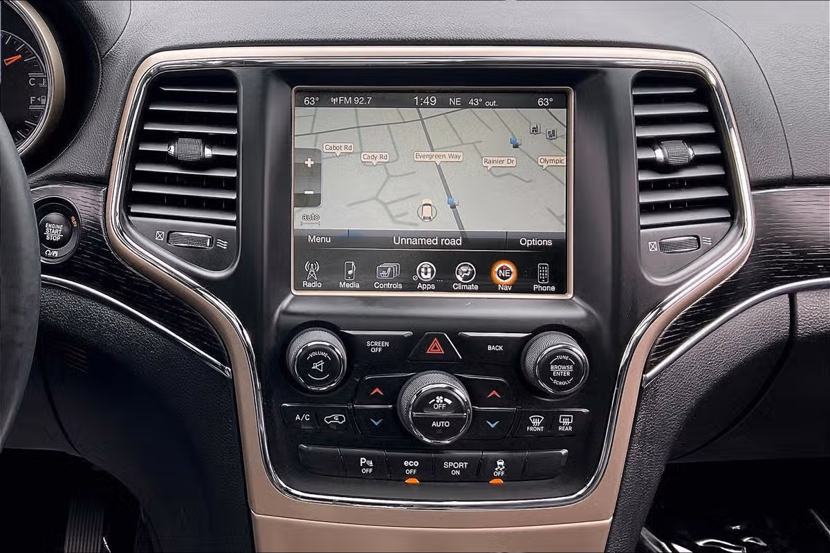 2016 Jeep Grand Cherokee Summit Image 6