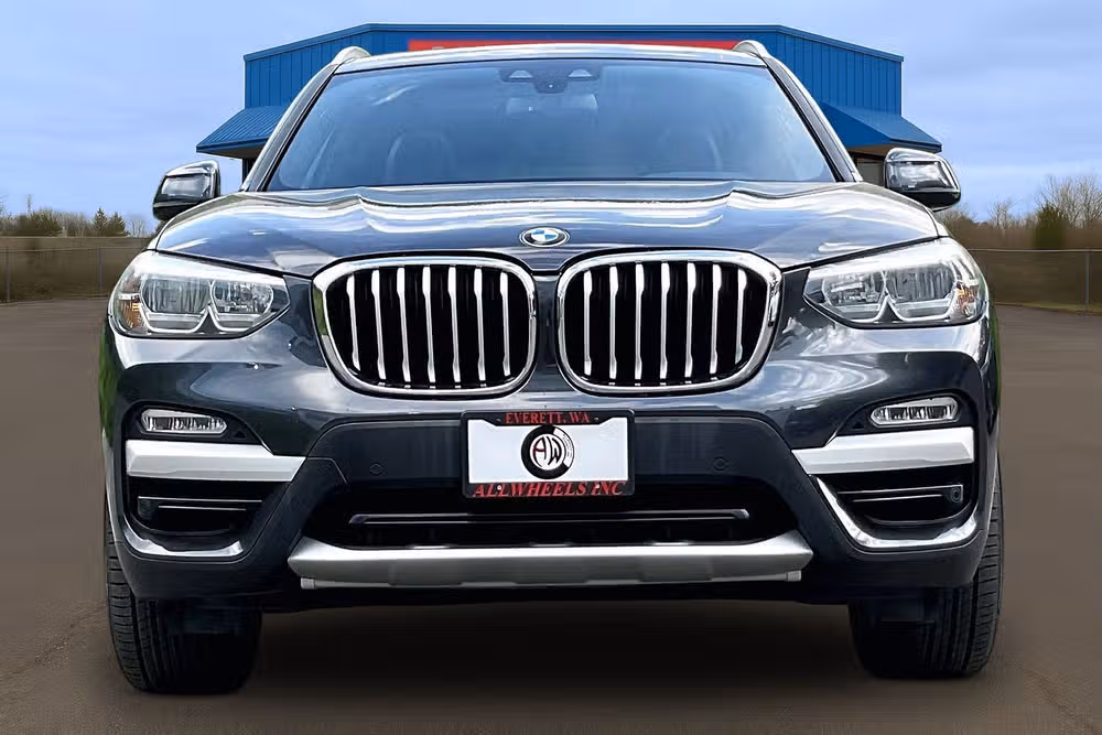 2018 BMW X3 xDrive30i Image 3