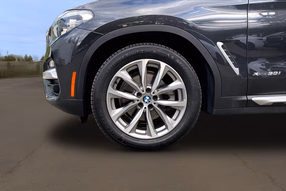 2018 BMW X3 xDrive30i Image 9