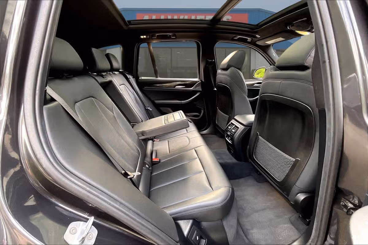 2018 BMW X3 xDrive30i Image 25