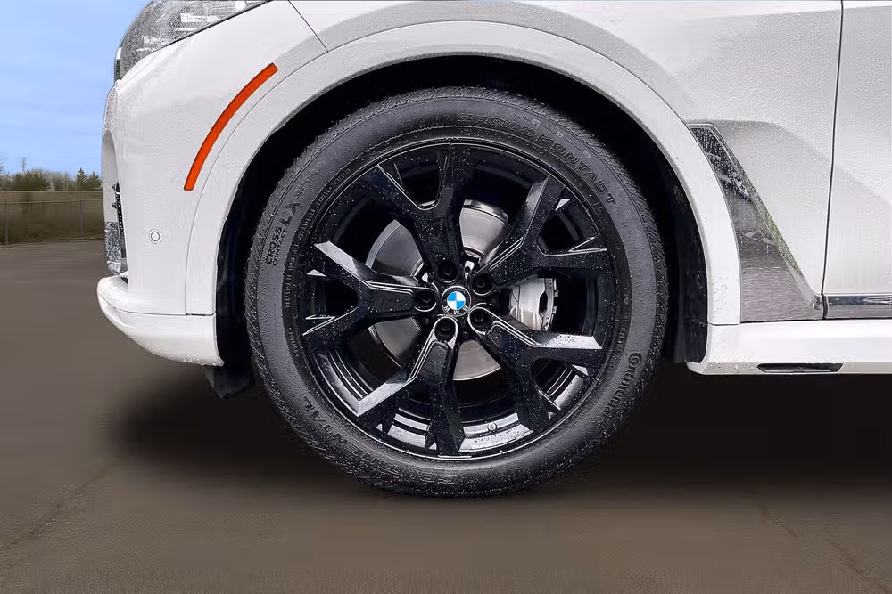 2021 BMW X7 xDrive40i Image 9