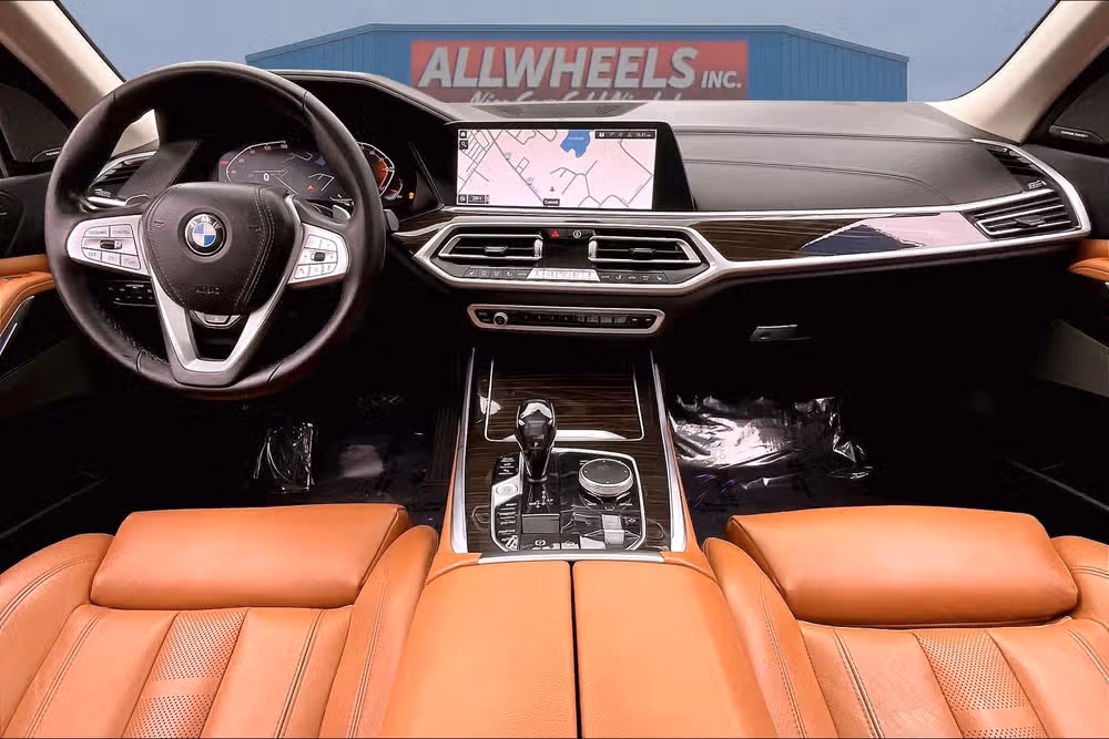 2021 BMW X7 xDrive40i Image 14