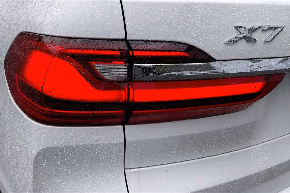 2021 BMW X7 xDrive40i Image 29