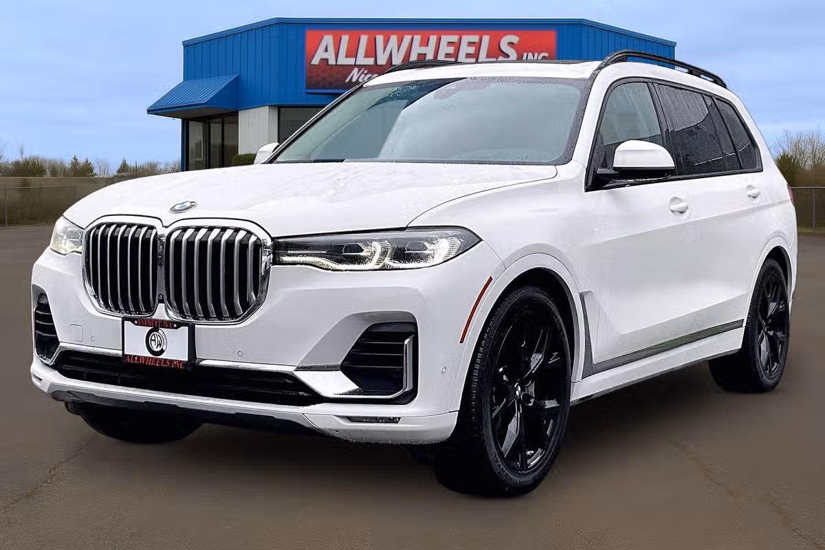 2021 BMW X7 xDrive40i Image 10