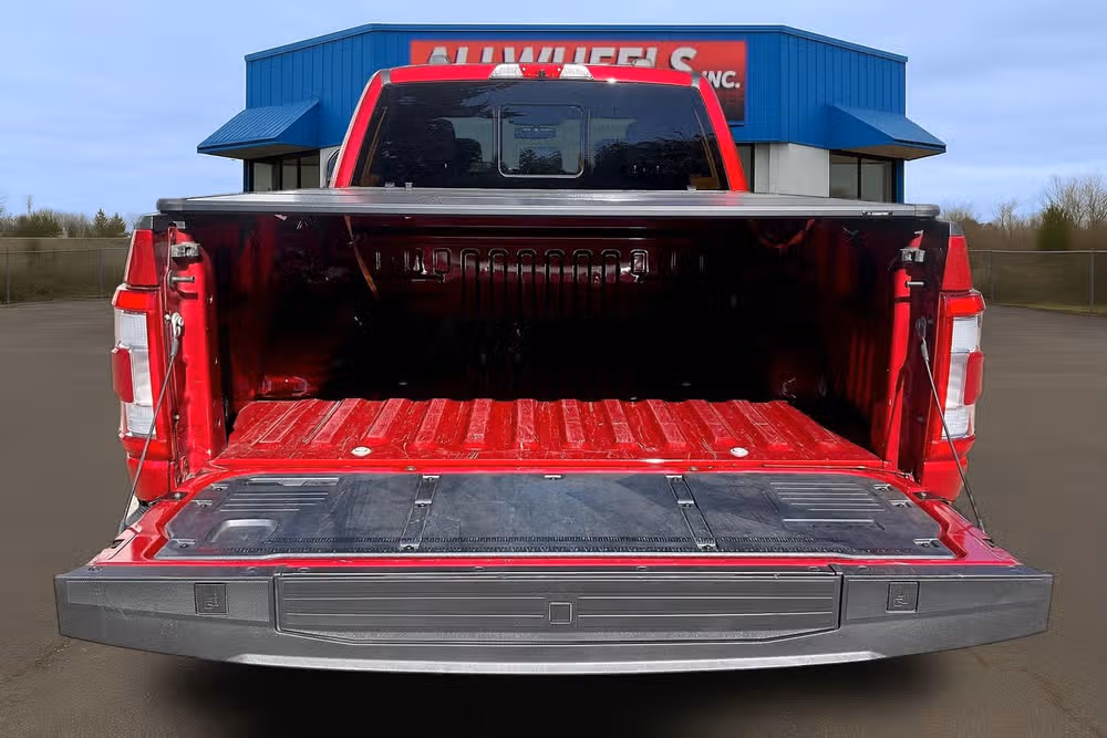 2022 Ford F-150 Lariat Image 16