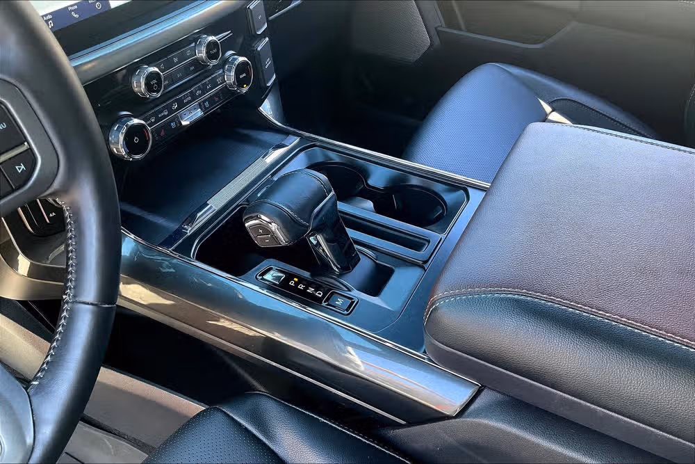 2022 Ford F-150 Lariat Image 13