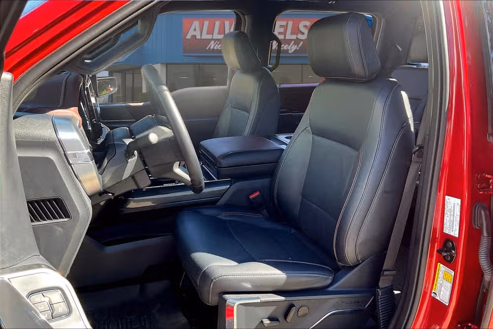 2022 Ford F-150 Lariat Image 24