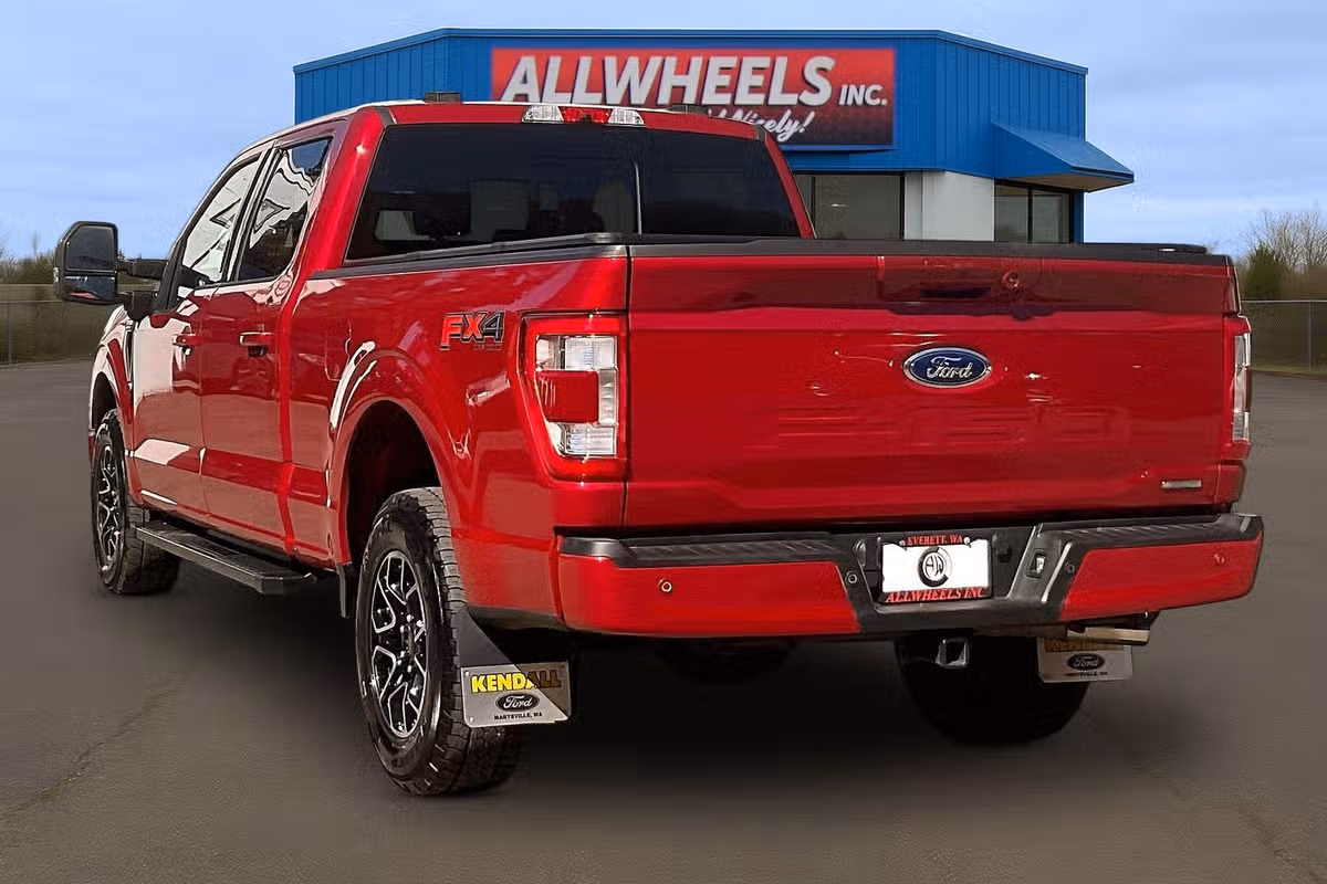 2022 Ford F-150 Lariat Image 2