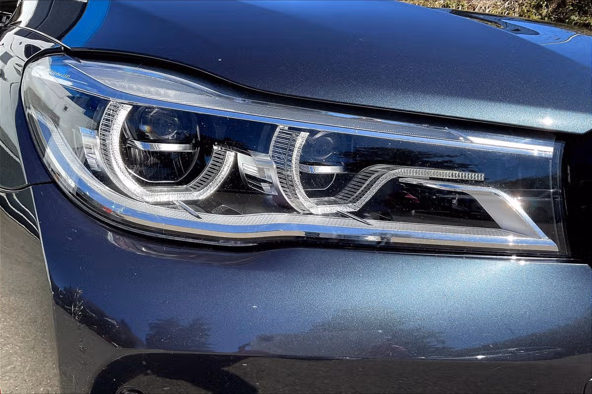 2017 BMW 7 Series 750i Image 27