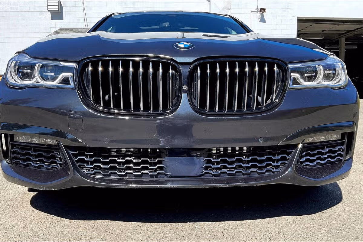 2017 BMW 7 Series 750i Image 26