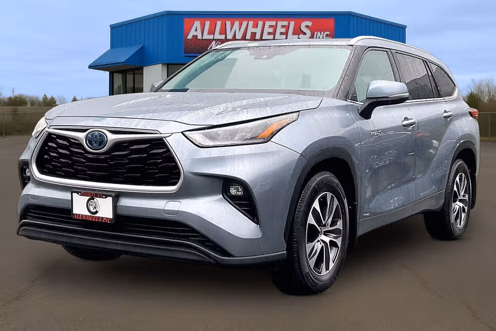 2020 Toyota Highlander Hybrid XLE Image 10