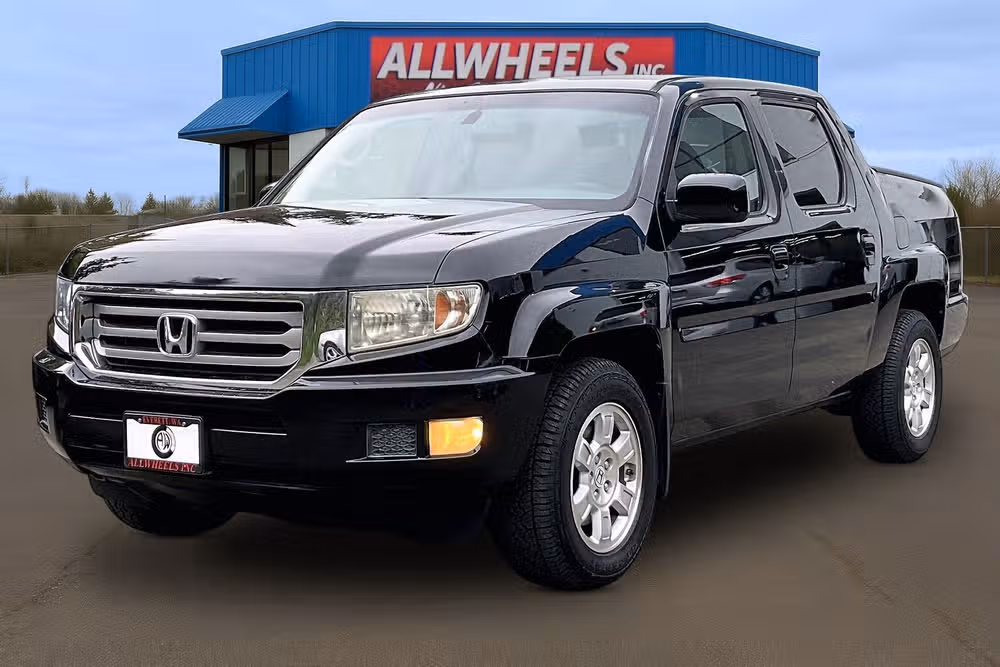 2013 Honda Ridgeline RTS Image 10