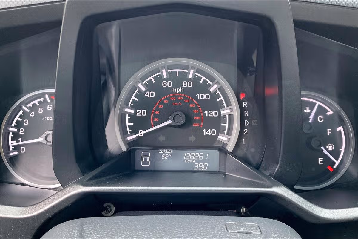 2013 Honda Ridgeline RTS Image 19