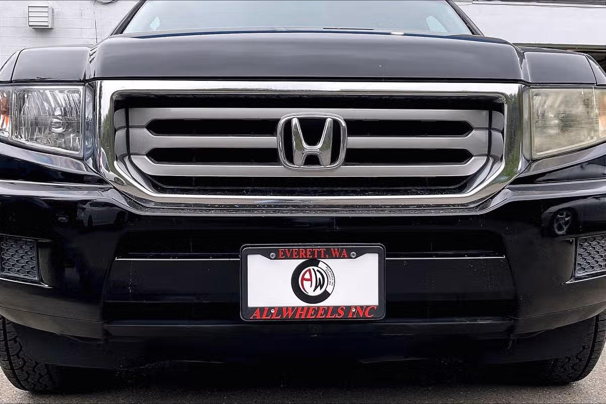 2013 Honda Ridgeline RTS Image 26