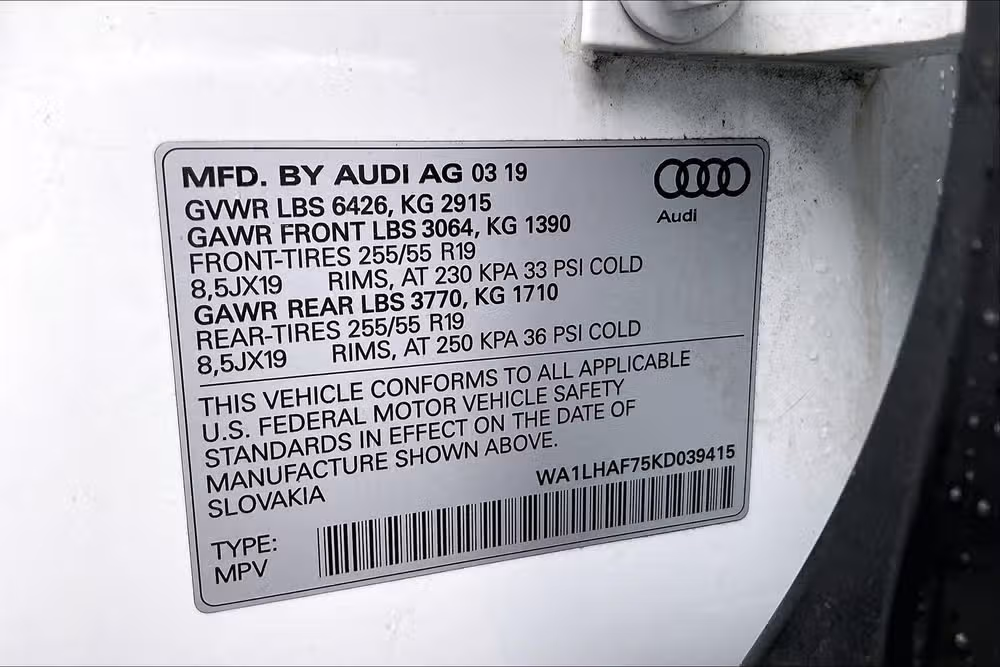 2019 Audi Q7 quattro SE Premium Plus 45 TFSI Image 33