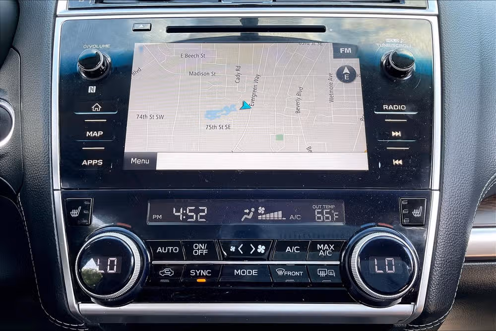 2018 Subaru Outback 2.5i Touring Image 29