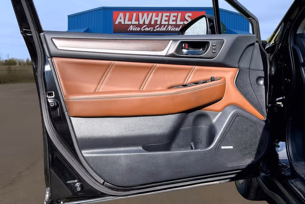2018 Subaru Outback 2.5i Touring Image 21