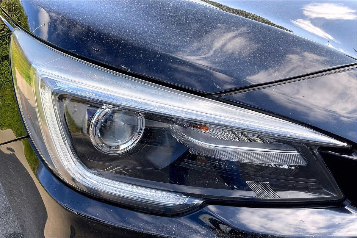 2018 Subaru Outback 2.5i Touring Image 27