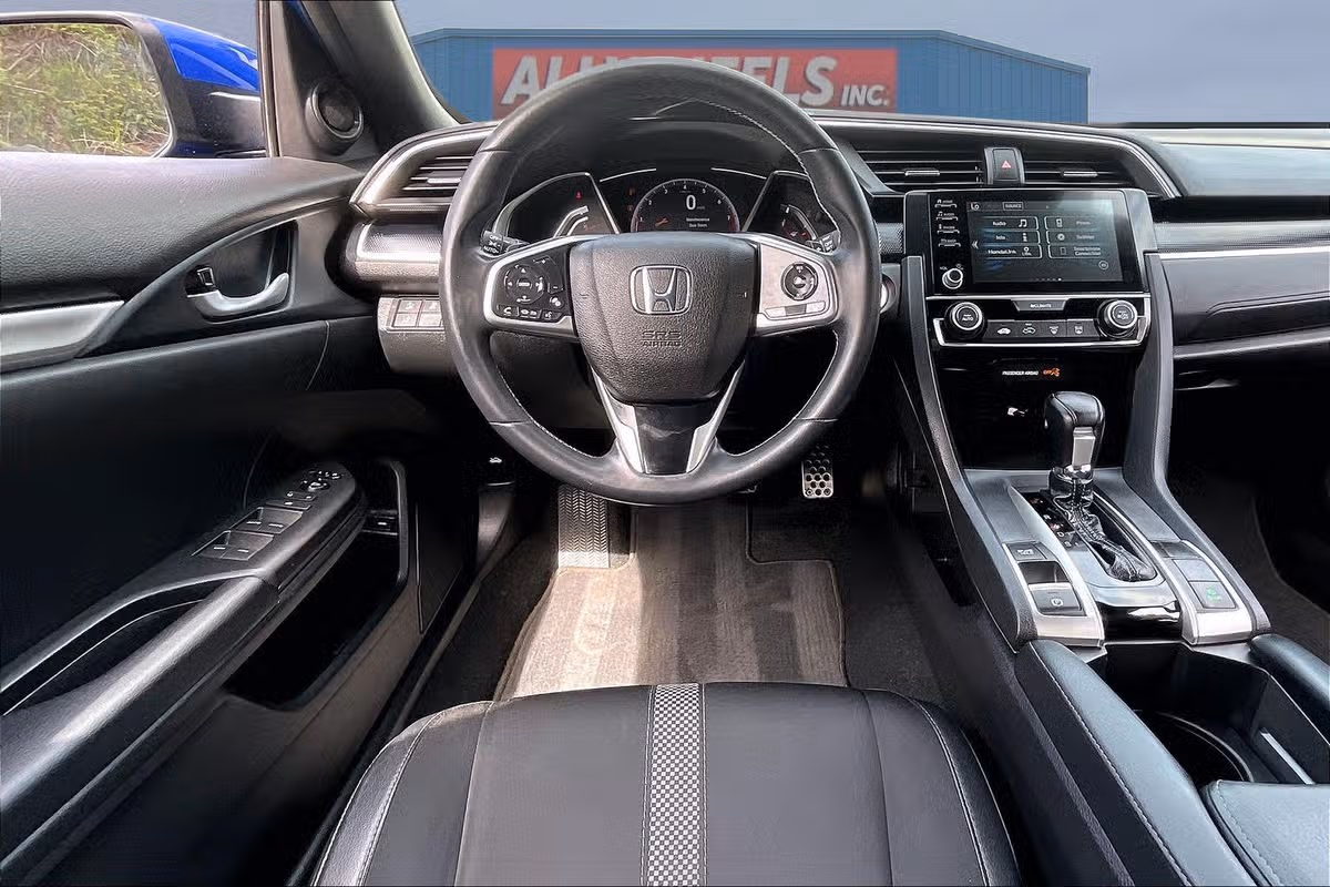 2020 Honda Civic Sport Image 5