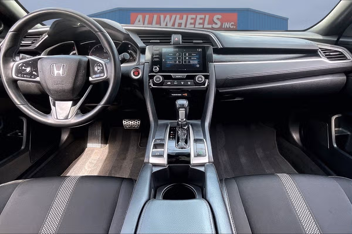 2020 Honda Civic Sport Image 14
