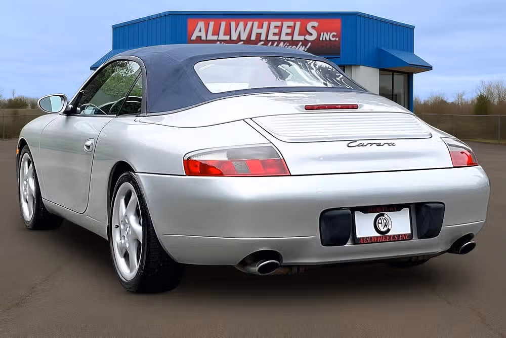 2001 Porsche 911 Carrera Image 2